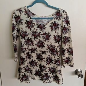 Ladies floral 3/4 sleeve sz xs
